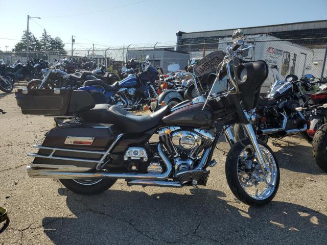 1HD1FCW155Y666119 - 2005 HARLEY-DAVIDSON FLHTCUI 黑色 照片 1