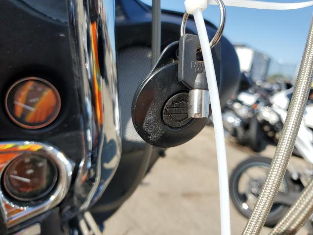 1HD1FCW155Y666119 - 2005 HARLEY-DAVIDSON FLHTCUI 黑色 照片 8