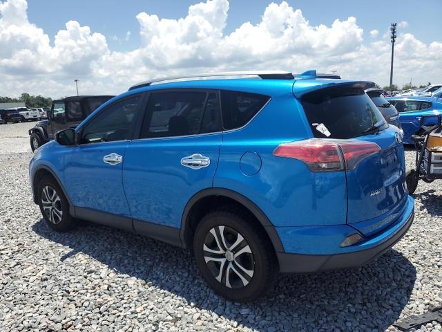 JTMZFREV8JJ734623 - 2018 TOYOTA RAV4 LE Կապույտ լուսանկար 2