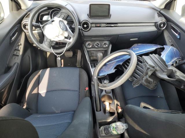 3MYDLBZV4GY144588 - 2016 TOYOTA SCION IA Синій фото 8