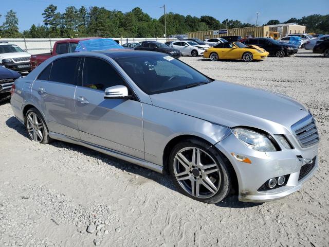 WDDHF7CB9AA221444 - 2010 MERCEDES-BENZ E 550 SILVER photo 4