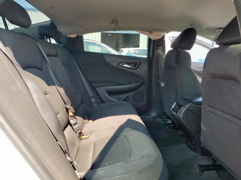 1G1ZE5ST9HF246950 - 2017 CHEVROLET MALIBU LT WHITE photo 10