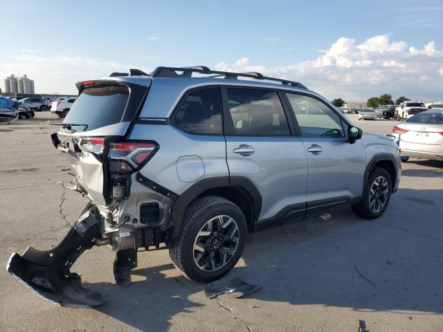 JF2SLDDC2SH531282 - 2025 SUBARU FORESTER PREMIUM Gümüş fotoğraf 3