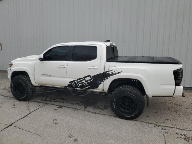 3TMCZ5AN6MM426322 - 2021 TOYOTA TACOMA DOUBLE CAB WHITE photo 2