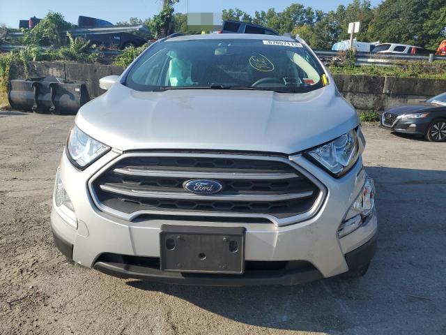 MAJ6S3GL3MC399745 - 2021 FORD ECOSPORT SE SILVER photo 5