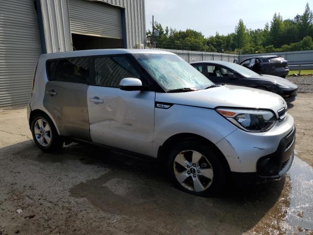 KNDJN2A27J7584553 - 2018 KIA SOUL SILVER photo 4