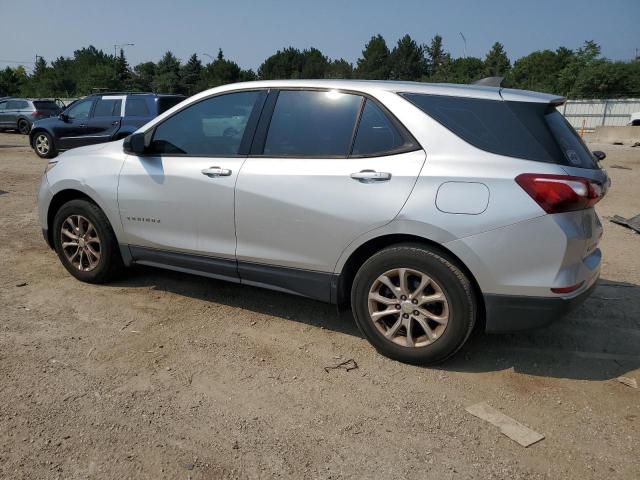 3GNAXHEV3JS508290 - 2018 CHEVROLET EQUINOX LS Srebrny zdjęcie 2