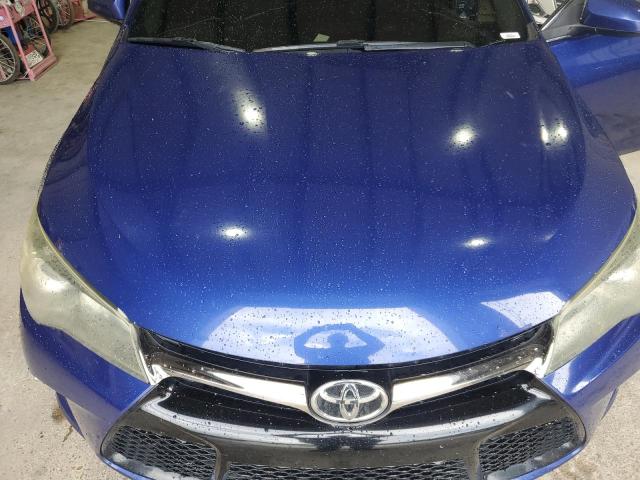 4T1BF1FK8FU957916 - 2015 TOYOTA CAMRY LE BLUE photo 11