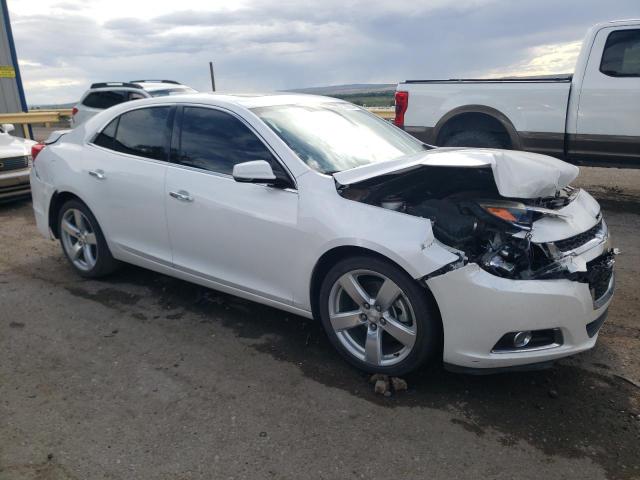 1G11G5SX1FF176853 - 2015 CHEVROLET MALIBU LTZ თეთრი ფოტო 4