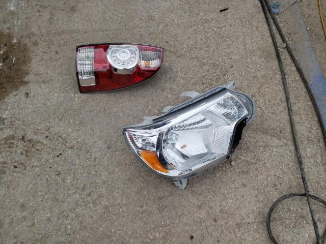 3TMJU4GN0FM181382 - 2015 TOYOTA TACOMA DOUBLE CAB PRERUNNER BLACK photo 12