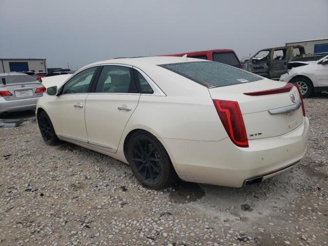 2G61S5S30D9172420 - 2013 CADILLAC XTS PREMIUM COLLECTION WHITE photo 2