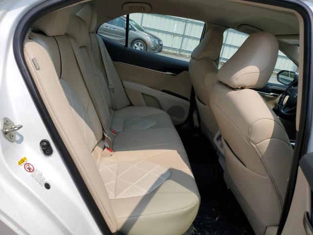 4T1B11HK9JU086528 - 2018 TOYOTA CAMRY L 白色 照片 10