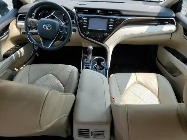 4T1B11HK9JU086528 - 2018 TOYOTA CAMRY L 白色 照片 8