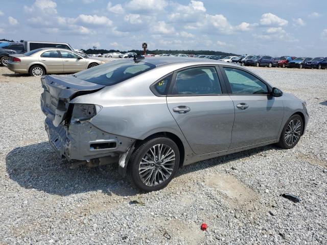 3KPF54AD9NE487508 - 2022 KIA FORTE GT LINE SILVER photo 3