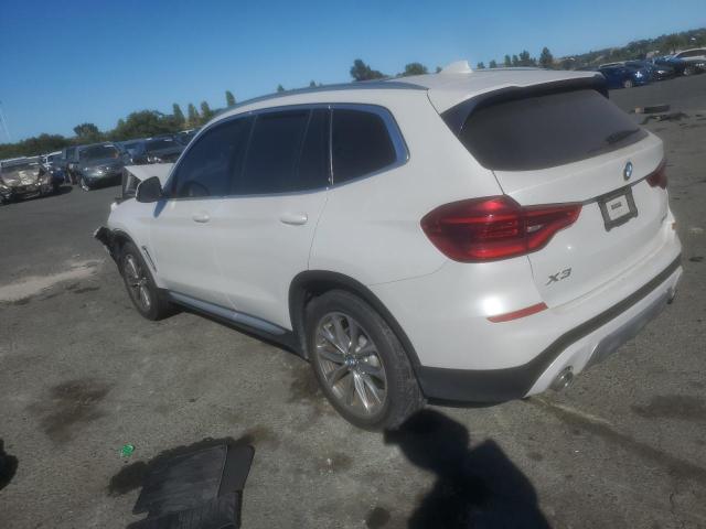 5UXTR7C52KLR51335 - 2019 BMW X3 SDRIVE30I WHITE photo 2