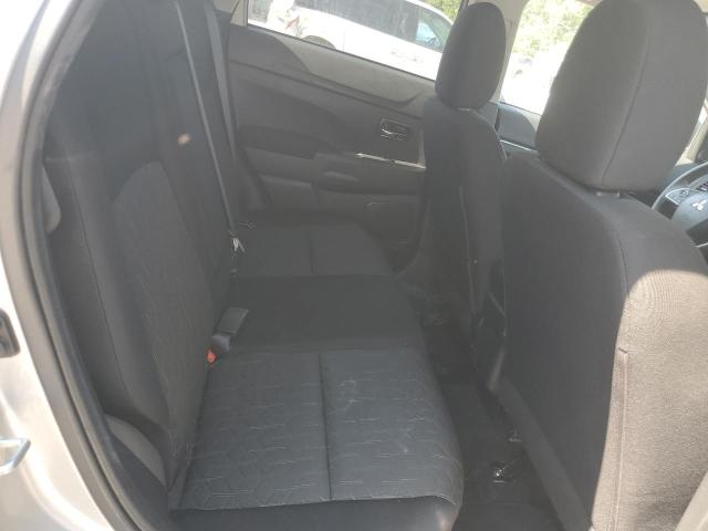 JA4ARUAU3NU006484 - 2022 MITSUBISHI OUTLANDER ES ვერცხლისფერი ფოტო 11