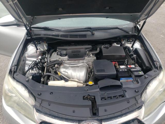 4T1BF1FK9FU029869 - 2015 TOYOTA CAMRY LE 银色 照片 11