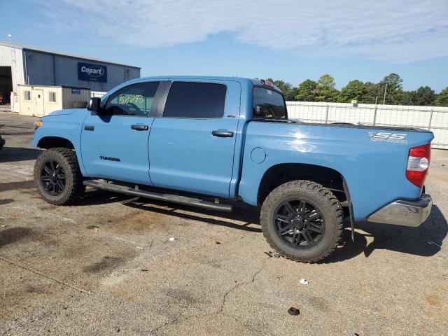 5TFDW5F13KX803618 - 2019 TOYOTA TUNDRA CREWMAX SR5 BLUE photo 2