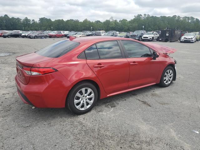 5YFEPRAE6LP108018 - 2020 TOYOTA COROLLA LE RED photo 3
