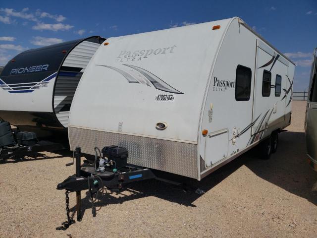 4YDT24528ET412114 - 2014 KEYSTONE PASSPORT 白色 照片 2