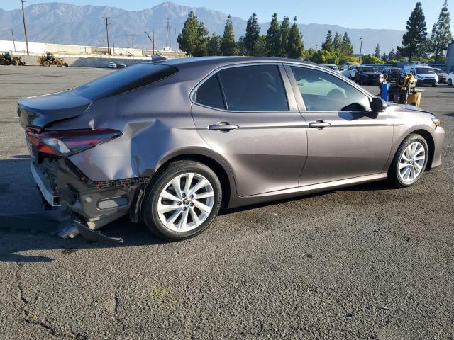 4T1R11AK3MU607742 - 2021 TOYOTA CAMRY LE GRAY photo 3