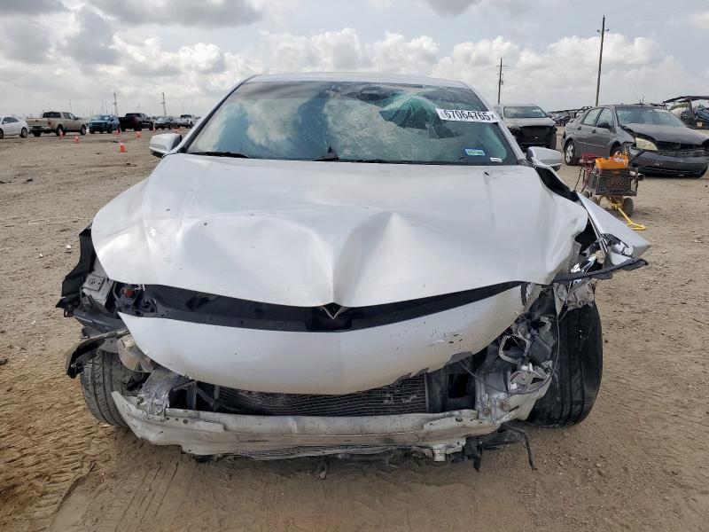 1G11D5SL8FF225228 - 2015 CHEVROLET MALIBU 2LT SILVER photo 5