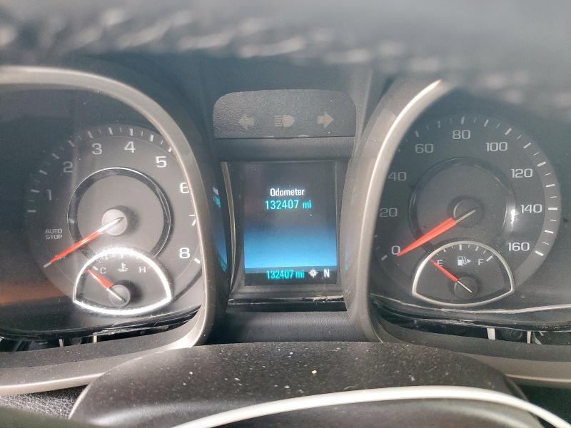 1G11D5SL8FF225228 - 2015 CHEVROLET MALIBU 2LT SILVER photo 9