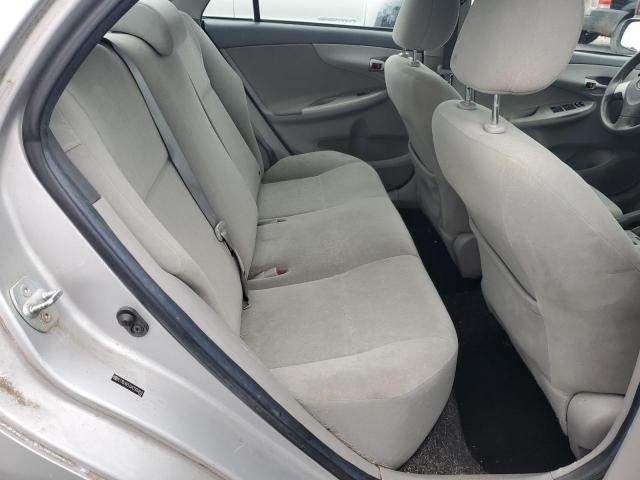 2T1BU4EE0AC505858 - 2010 TOYOTA COROLLA BASE 银色 照片 10
