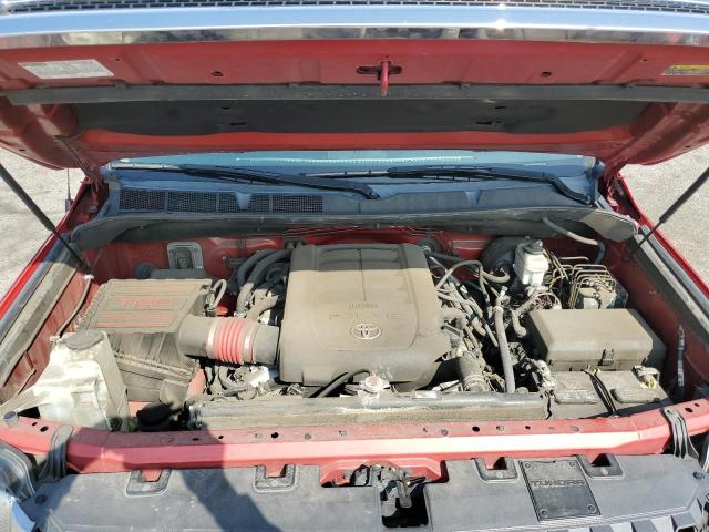 5TFRY5F12JX233755 - 2018 TOYOTA TUNDRA DOUBLE CAB SR/SR5 RED photo 11