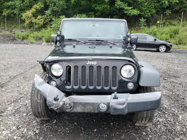 1C4AJWAG7JL882414 - 2018 JEEP WRANGLER SPORT BLACK photo 5