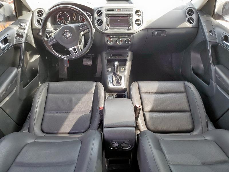 WVGAV3AX2EW543398 - 2014 VOLKSWAGEN TIGUAN S WHITE photo 8