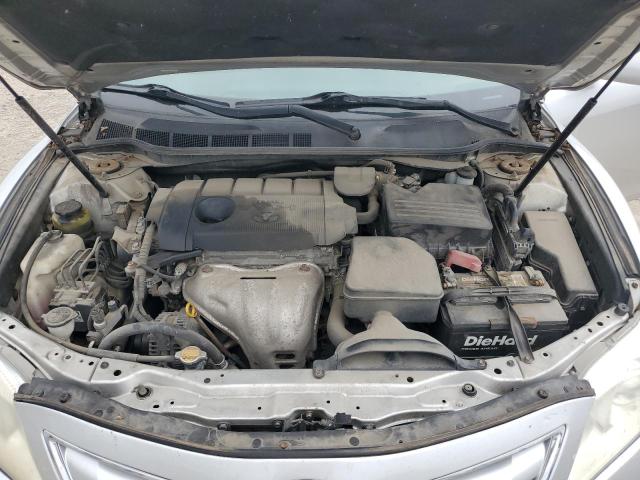 4T1BF3EK6BU647979 - 2011 TOYOTA CAMRY BASE ვერცხლისფერი ფოტო 11