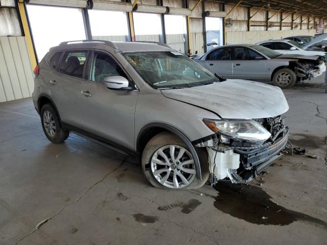 KNMAT2MT7JP596096 - 2018 NISSAN ROGUE S 银色 照片 4