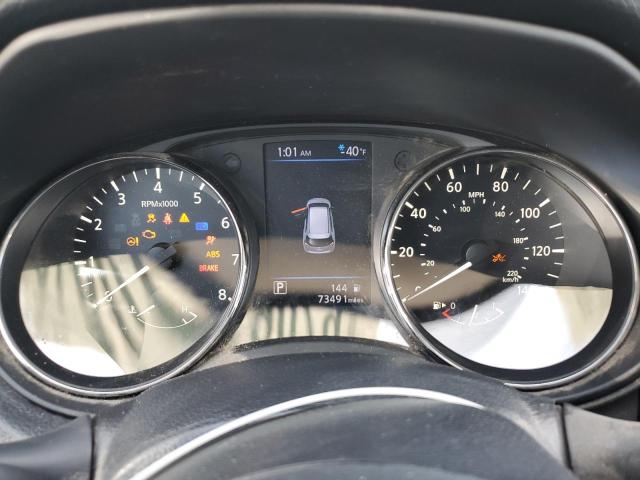 KNMAT2MT7JP596096 - 2018 NISSAN ROGUE S 银色 照片 9