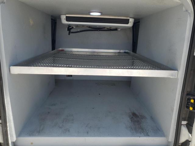 ZFBERFAB8H6D35973 - 2017 RAM PROMASTER 白色 照片 10