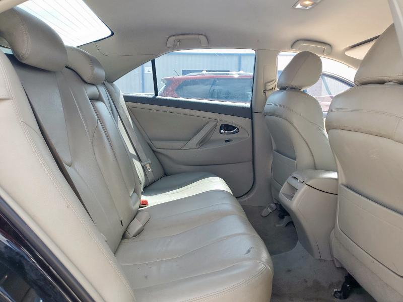 4T1BF3EKXAU537872 - 2010 TOYOTA CAMRY BASE Schwarz Foto 10