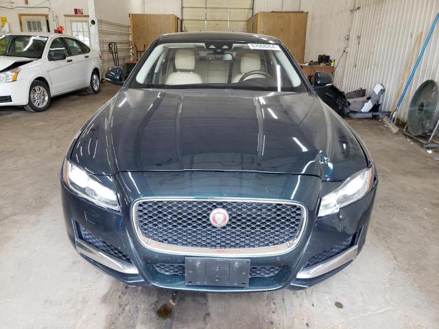 SAJBK4BV3HCY27327 - 2017 JAGUAR XF PRESTIGE GREEN photo 5