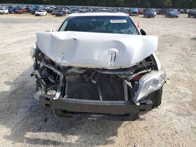 4T1BK3DB4BU373498 - 2011 TOYOTA AVALON BASE 白色 照片 5