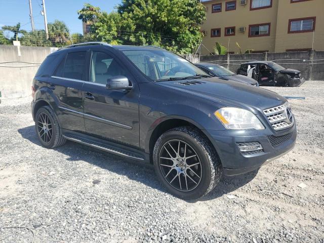 4JGBB8GB4BA732746 - 2011 MERCEDES-BENZ ML 350 4MATIC GRAY photo 4