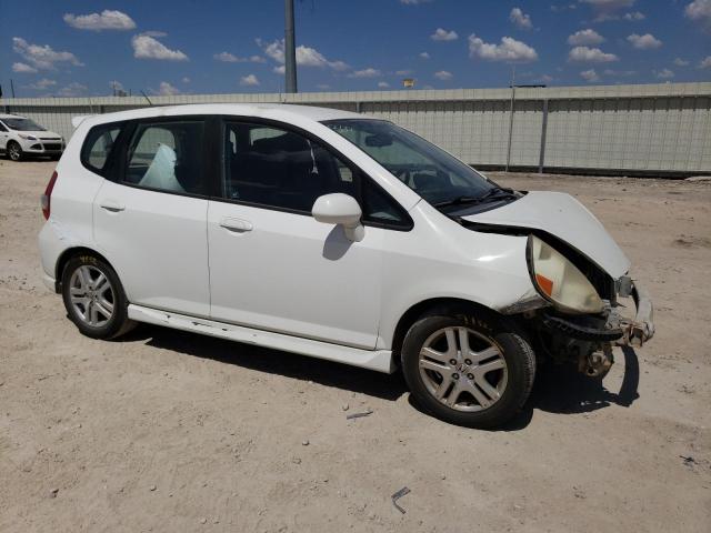 JHMGD38687S017140 - 2007 HONDA FIT S WHITE photo 4