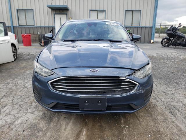 3FA6P0LU0KR129823 - 2019 FORD FUSION SE Bleu photo 5