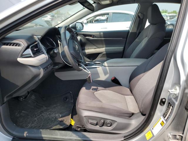 4T1C11AK2MU580443 - 2021 TOYOTA CAMRY LE SILVER photo 7