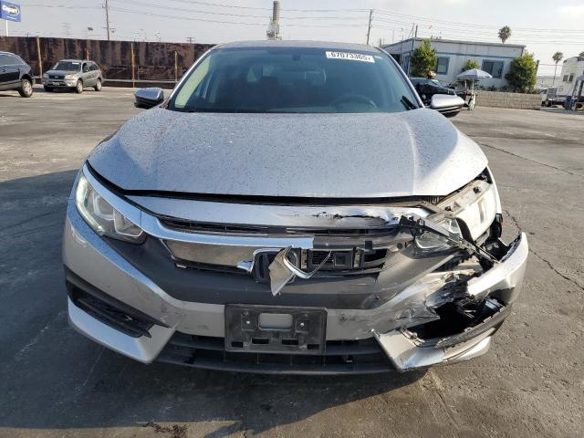 2HGFC2F72JH602379 - 2018 HONDA CIVIC EX SILVER photo 5