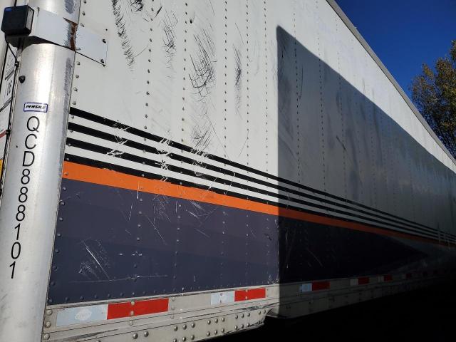 1UYVS2480P2888101 - 2023 UTILITY VS2RA WHITE photo 9