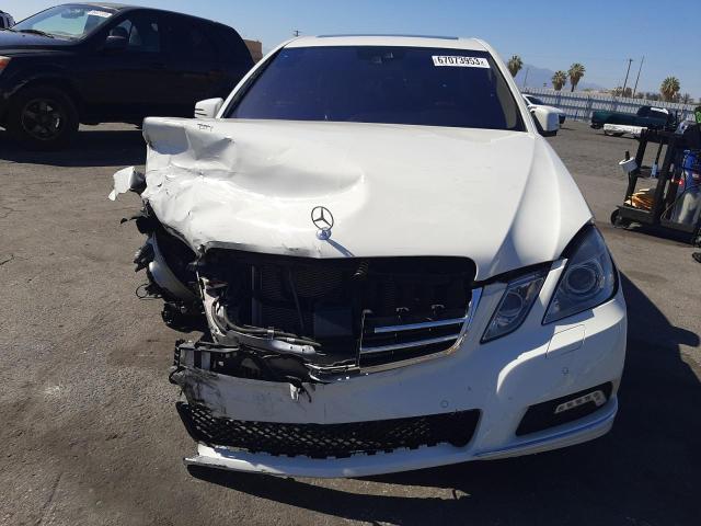 WDDHF8HBXAA089079 - 2010 MERCEDES-BENZ E 350 4MATIC WHITE photo 5