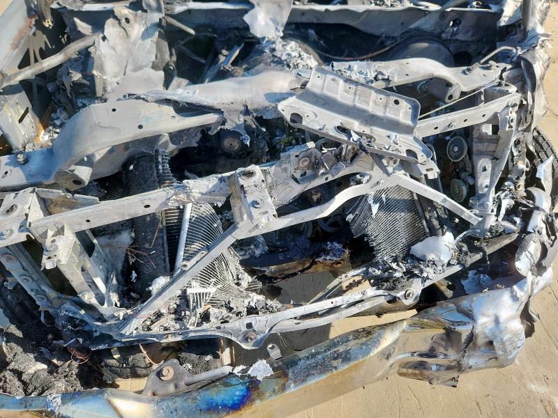 1GCRCREC3GZ265510 - 2016 CHEVROLET SILVERADO C1500 LT BLACK photo 11