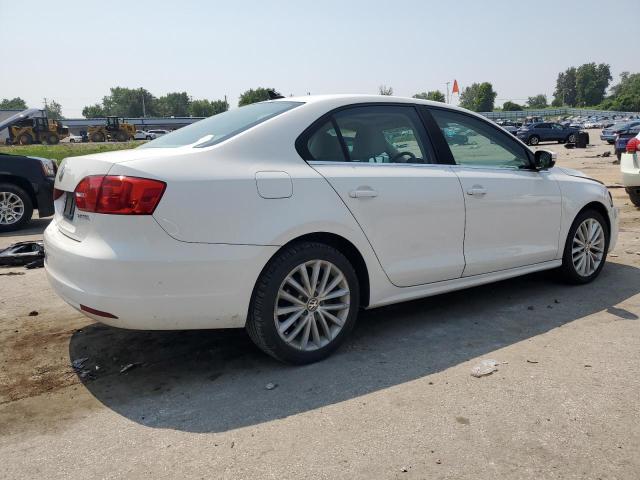 3VWLZ7AJXBM034656 - 2011 VOLKSWAGEN JETTA SEL WHITE photo 3