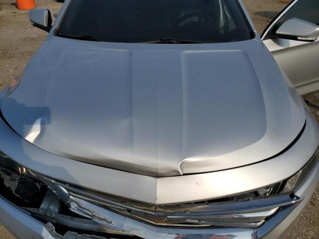 2G1105S36J9129451 - 2018 CHEVROLET IMPALA LT 银色 照片 11