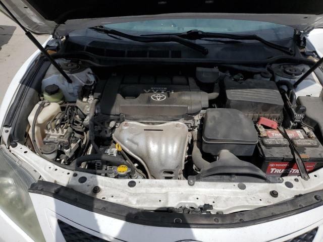 4T1BF3EK7AU557240 - 2010 TOYOTA CAMRY BASE WHITE photo 11