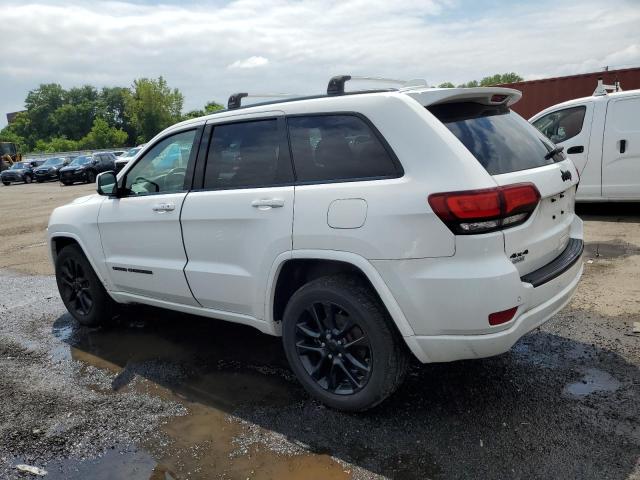 1C4RJFAGXJC229045 - 2018 JEEP GRAND CHER LAREDO WHITE photo 2